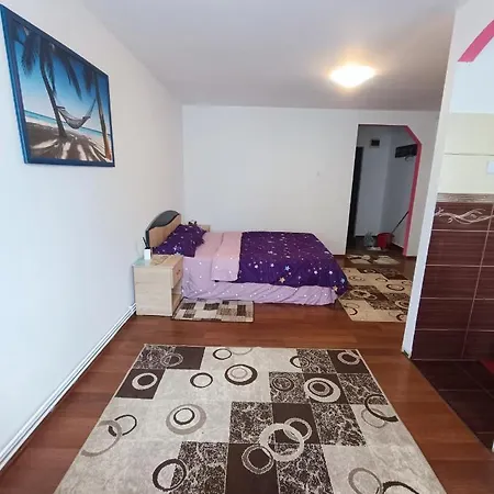 Alexia House * Deva